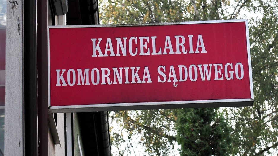 Komornik
Szczecin, 16.10.2014 Kancelaria komornika s�dowego. mb/soa 
PAP/Marcin Bielecki
Marcin Bielecki
komornicza, komornik, praca, prawo, s�dowy, sprawa, sprawy komornicze, tabliczka tablica szyld