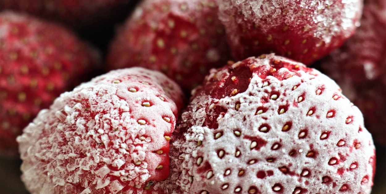 Salmonella w truskawkach z Biedronki. GIS ostrzega przed tą partią