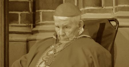 Zmarł biskup Kazimierz Romaniuk. Był pierwszym biskupem warszawsko-praskim
