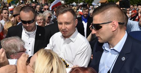 Wybory 2020. Wyborca do Andrzeja Dudy: "marionetka". Prezydent wdał się w dyskusję