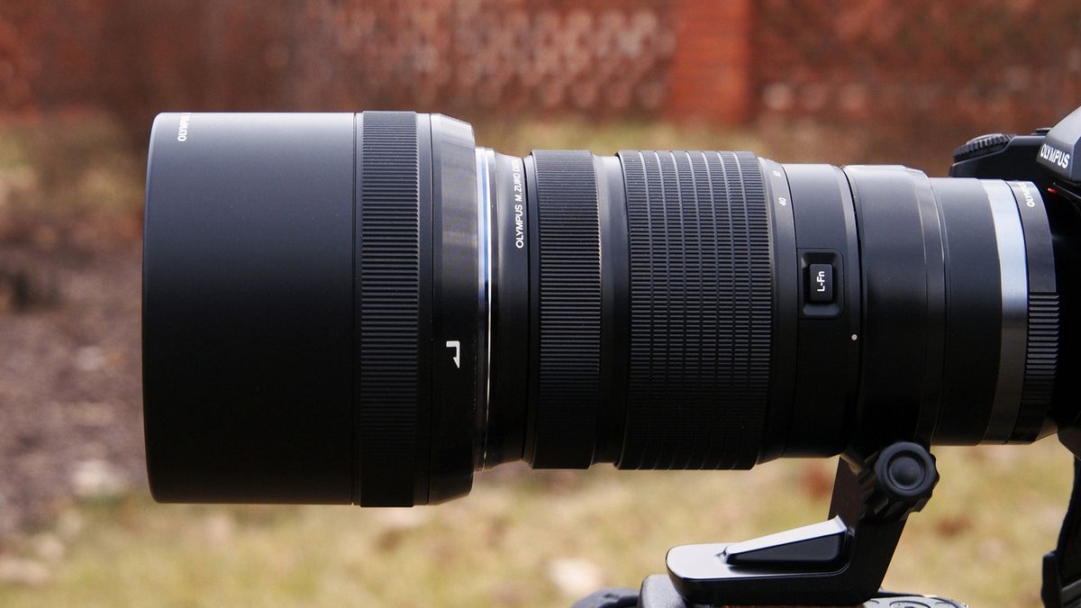 Olympus 40-150 mm f/2,8 (+ TC 1,4×), czyli super małe super tele 1