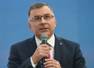 Prezes PKO BP odchodzi. Kim jest Zbigniew Jagiełło?