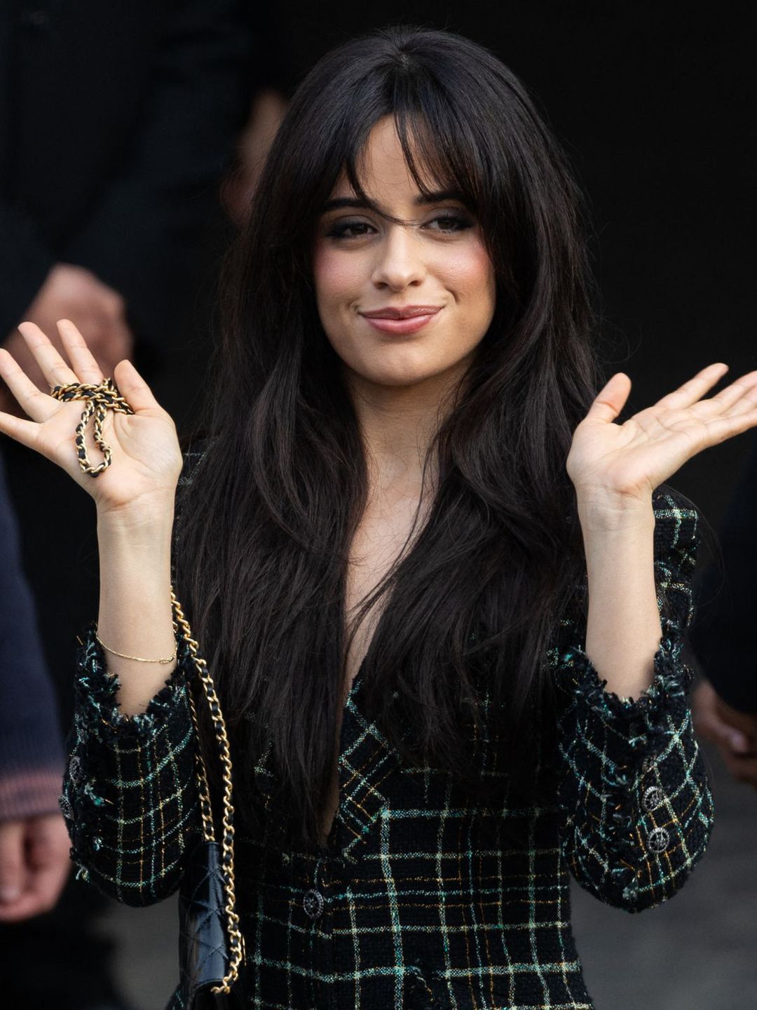 Camila Cabello przybyła na pokaz Chanel