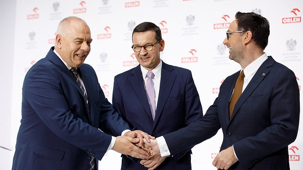 Były minister Jacek Sasin, były premier Mateusz Morawiecki i były szef Orlenu Daniel Obajtek
