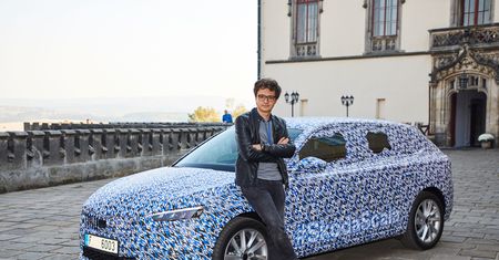 Pierwsza jazda Škodą Scalą: nowy kompakt zdradza aspiracje Czechów