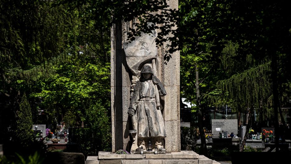 Warszawa. Uruchomione zostaną linie cmentarne