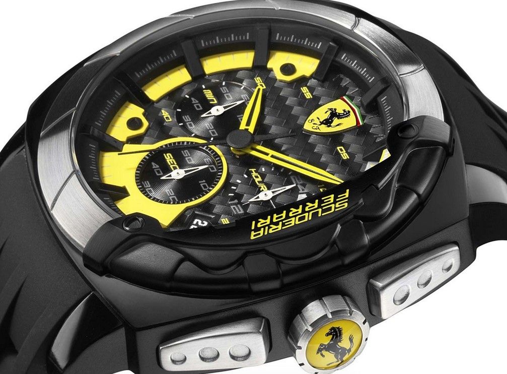 Nowy zegarek Scuderia Ferrari w hołdzie bolidom F1