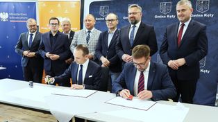 W Kętach podpisano umowę na pierwszy odcinek Beskidzkiej Drogi Integracyjnej z Bielska-Białej do Bulowic