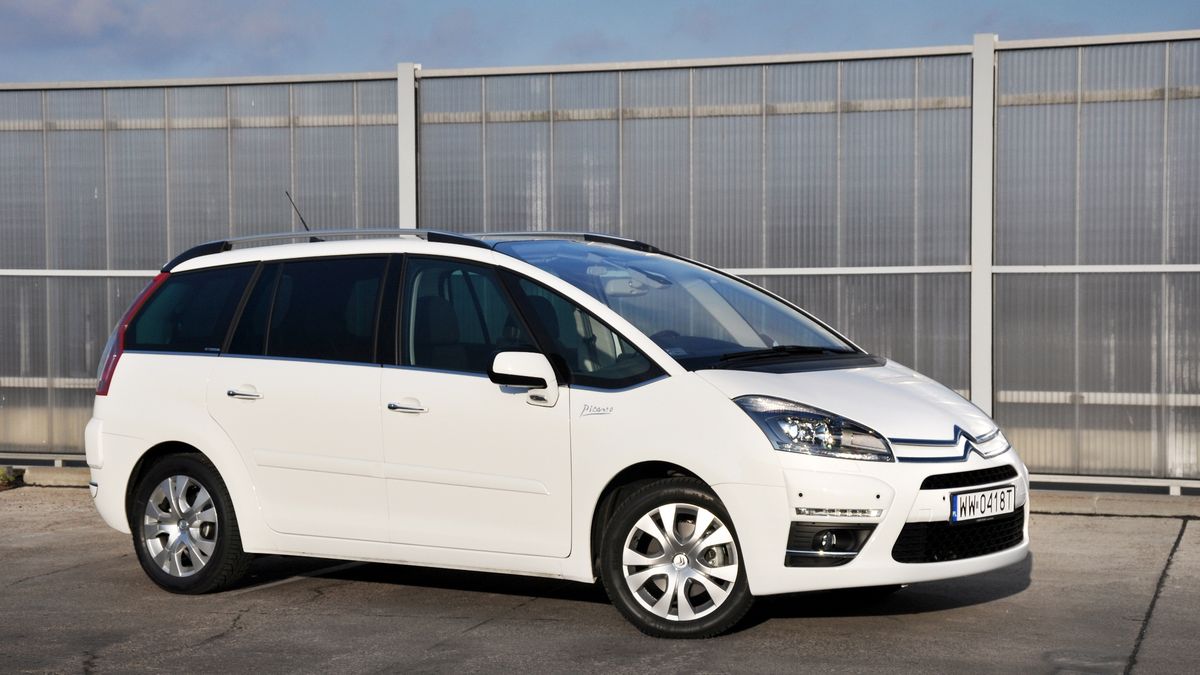 Citroen Grand C4 Picasso, czyli 7-miejscowa, dłuższa o 20 cm wersja Picasso.