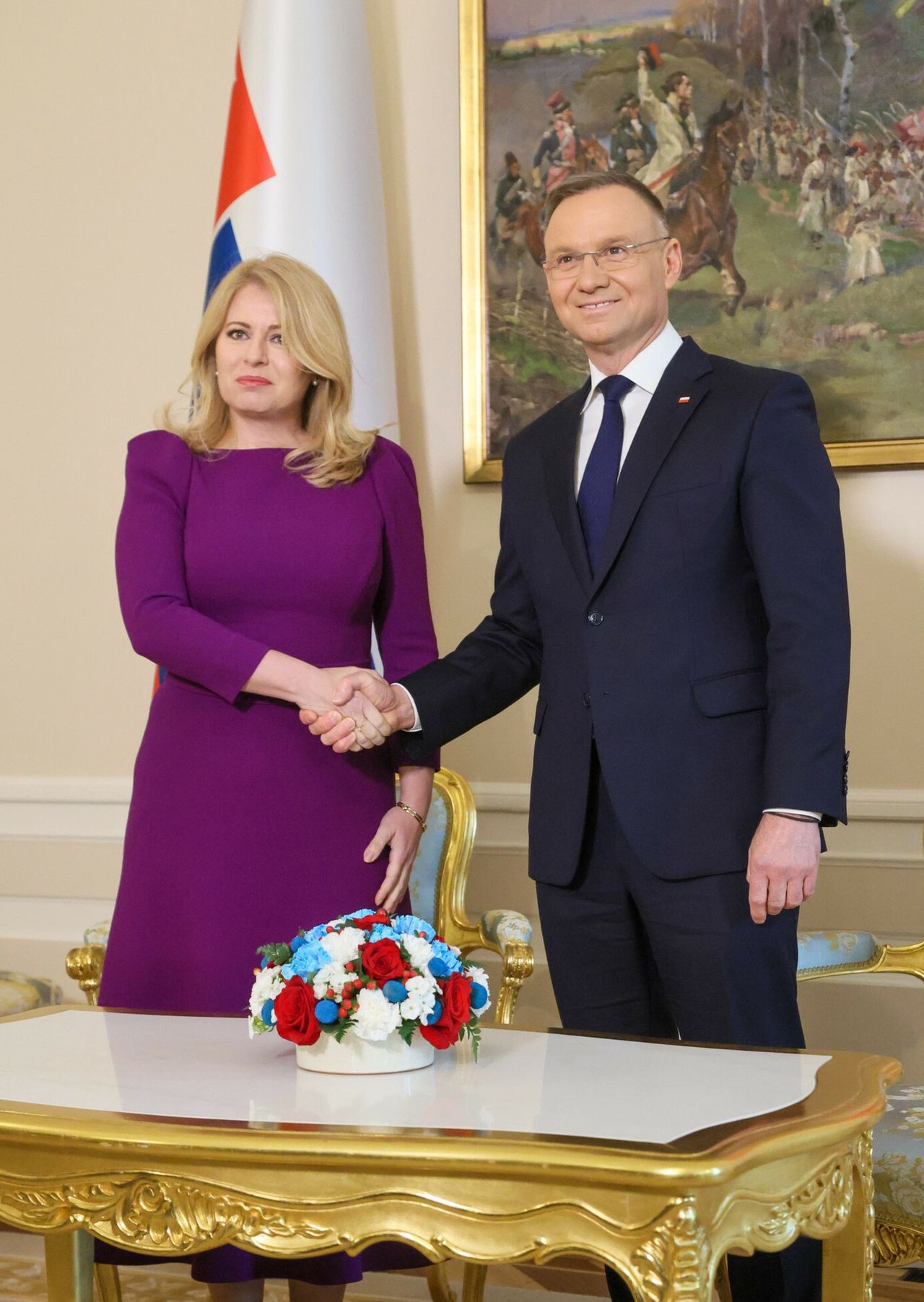 Prezydentka Słowacji w fioletowej kreacji 