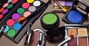 Azbest w zestawach do makijażu dla dzieci i cieniach do powiek. Jest niezwykle szkodliwy dla zdrowia