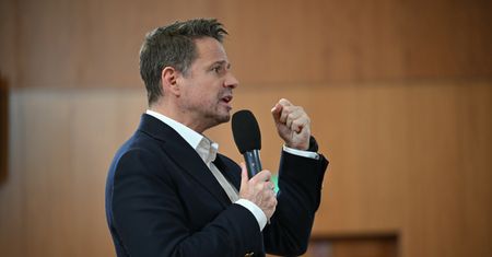 Co z drugą turą? Trzaskowski składa ważną deklarację ws. Hołowni