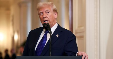 UE będzie kolejna? Trump rzuca groźby. Cła mogą nas zaboleć