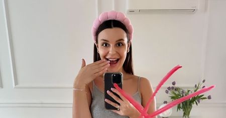 Paulina Rzeźniczak eksponuje ciążowy brzuch i świętuje sukces. Internauci pieją z zachwytu: "Piękna i inspirująca" (FOTO)
