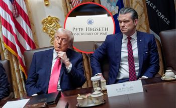 Wtopa w Białym Domu. Taką tabliczkę postawili przed człowiekiem Trumpa