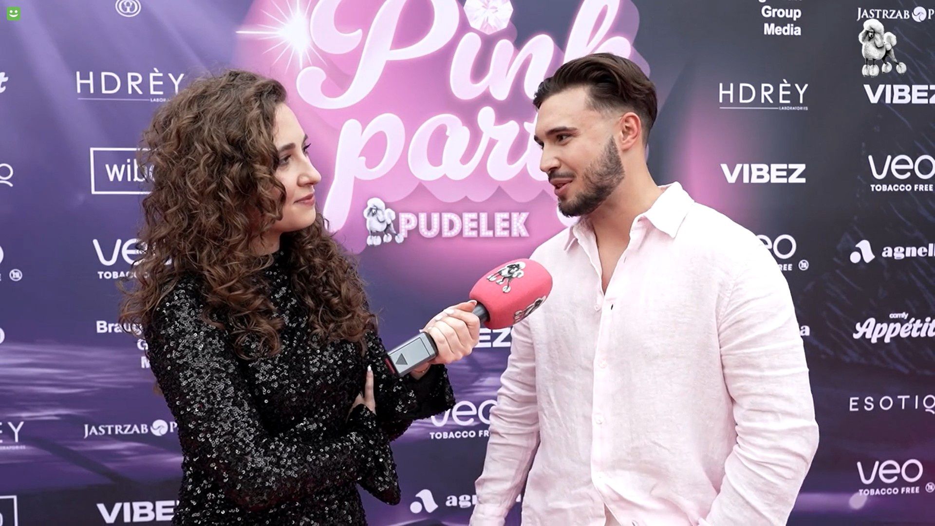 Leon Myszkowski na Pudelek Pink Party