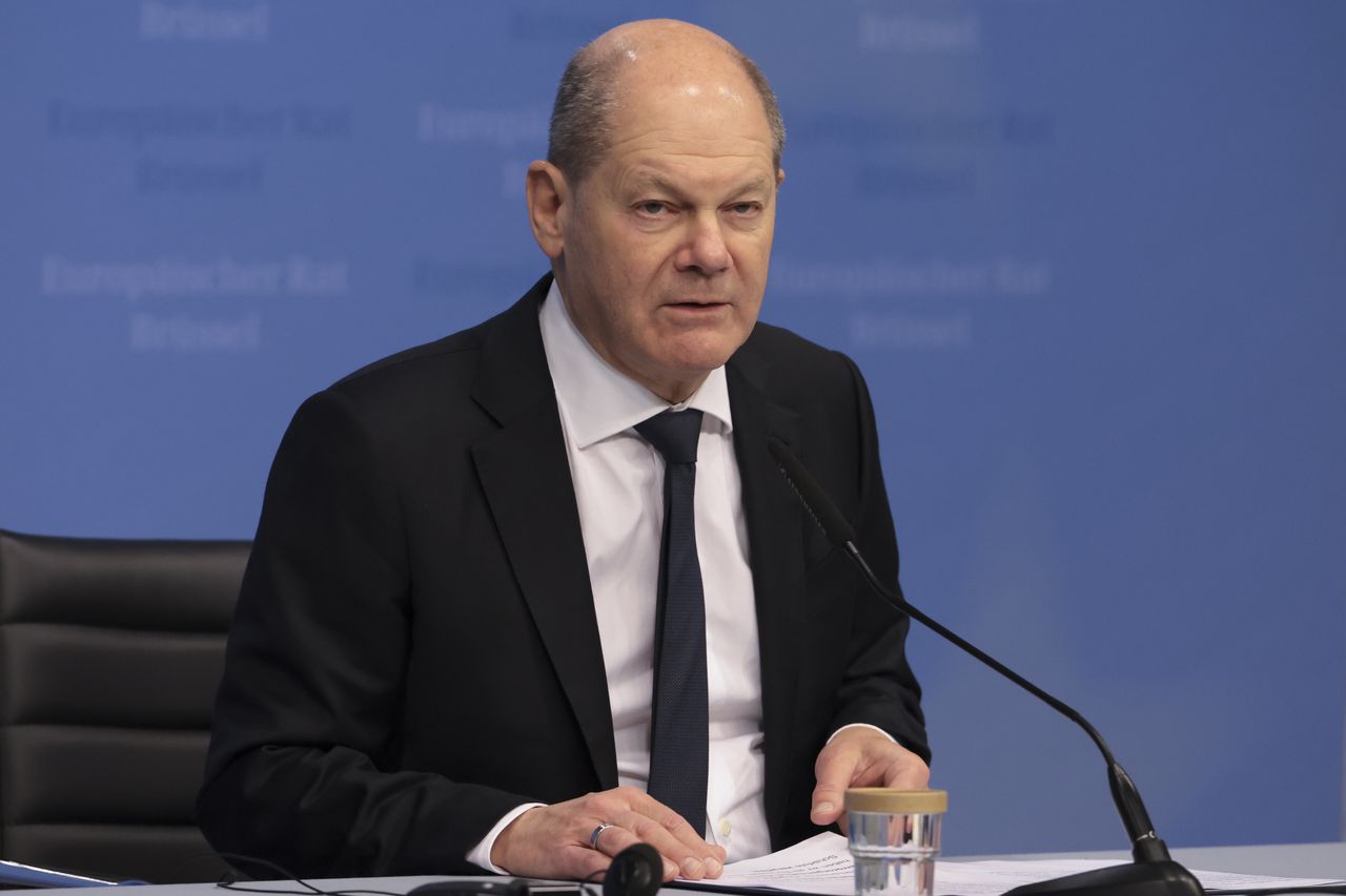 Scholz takes a stand: Excludes Hungary's Orbán to advance Ukraine's EU talks