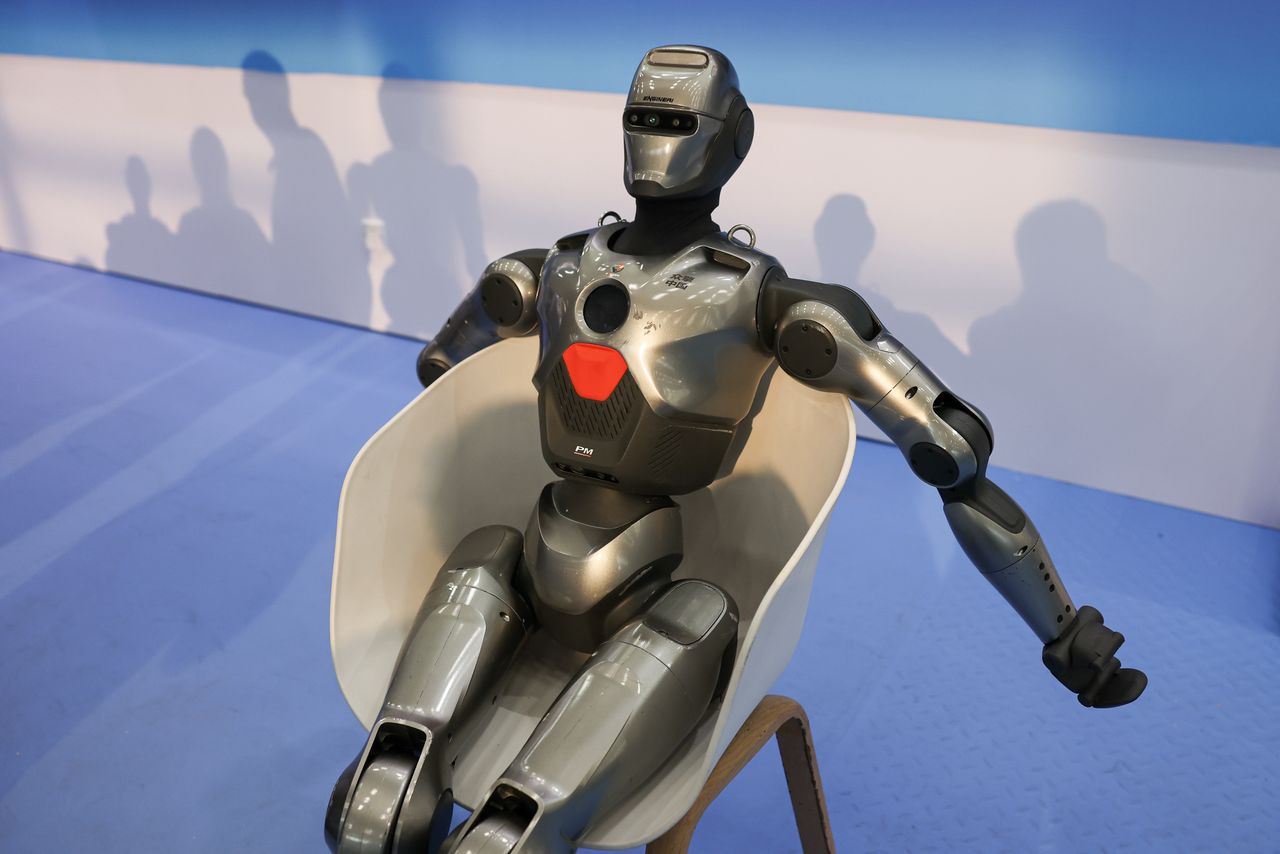 Robot ciążowy? Chińska firma wcale nad nim nie pracuje