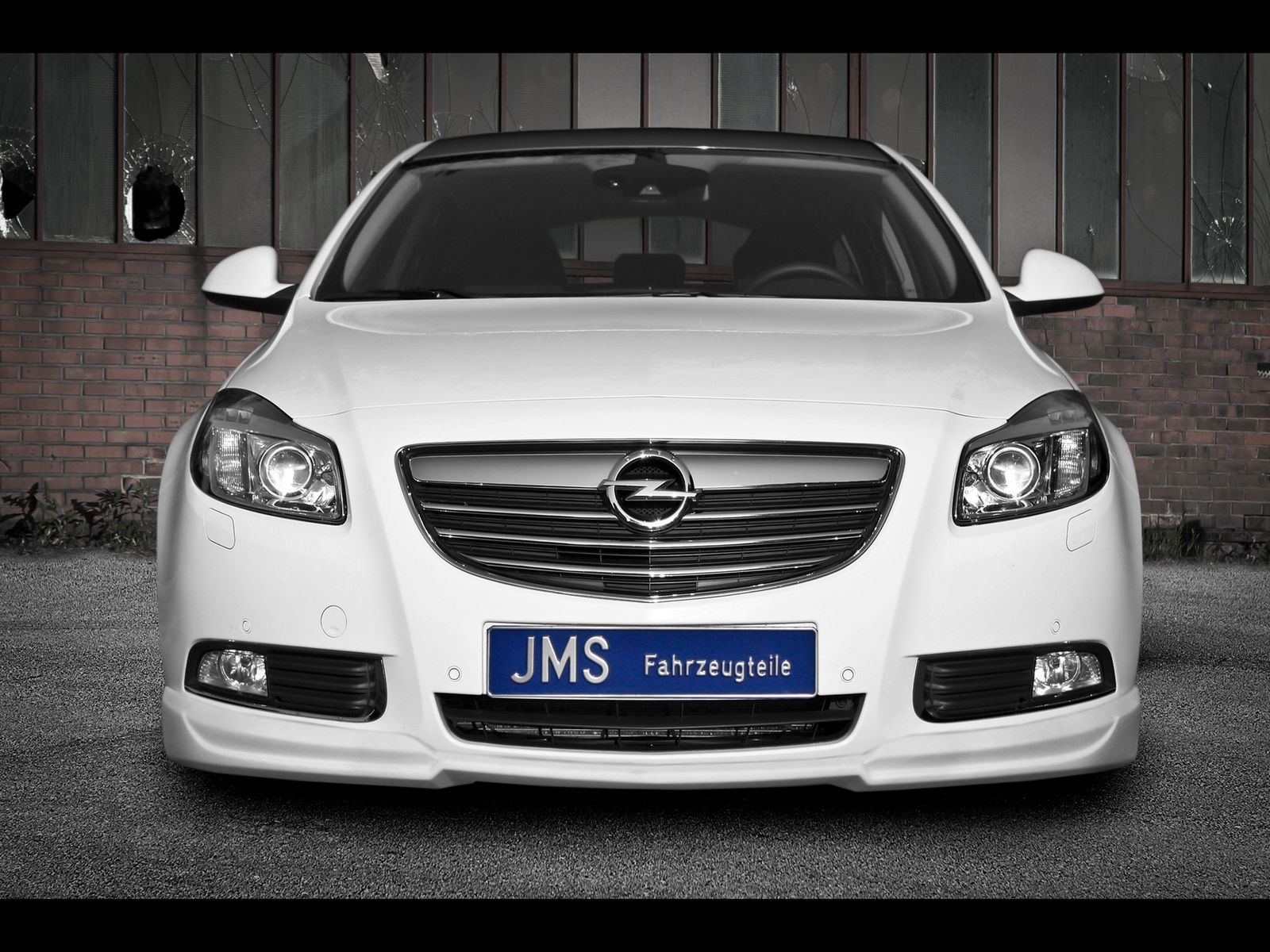 JMS Insignia fot.1
