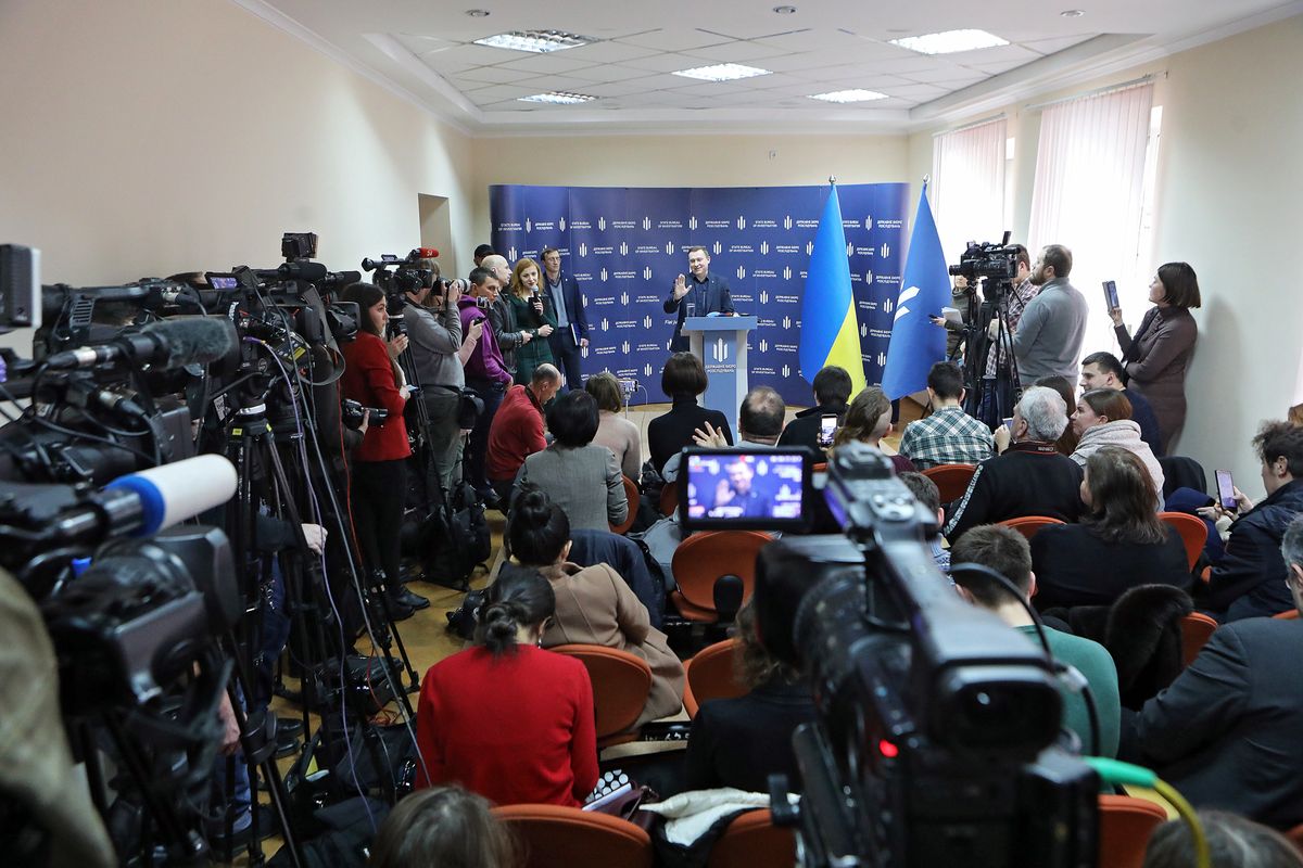 KYIV, UKRAINE - JANUARY 28, 2020 - Journalists cover the briefing of first deputy director of the State Bureau of Investigation (SBI) Oleksandr Babikov, Kyiv, capital of Ukraine. - PHOTOGRAPH BY Ukrinform / Barcroft Media (Photo credit should read Ovsyannikova Yulia/ Ukrinform/Barcroft Media via Getty Images)