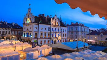 Pogoda w Rzeszowie. Prognoza na poniedziałek 8 grudnia. Poranne mgły