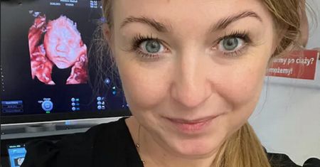 Przyjmuje rodzinę w gabinecie NFZ poza kolejką. Ludzie: "Moralne dno"