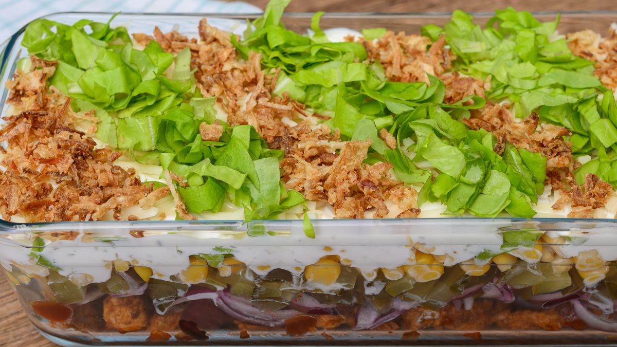 Ta sałatka na karnawał jest lepsza niż gyros