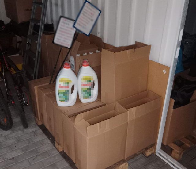 Chełm: 39-latek handlował podrobionymi środkami do prania