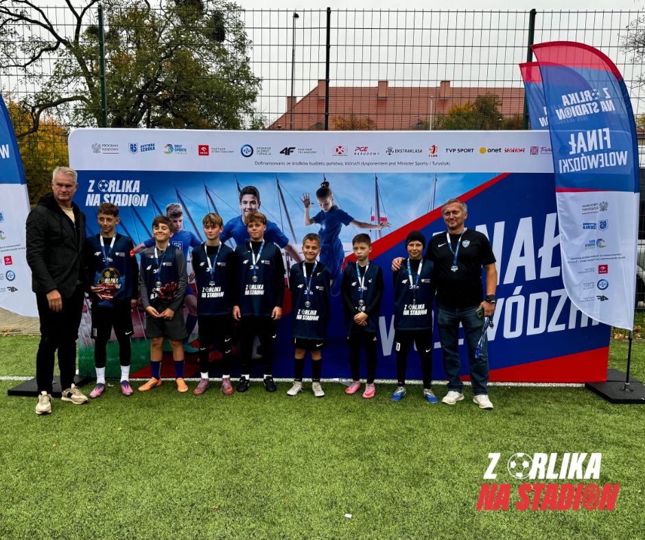 Poznańska drużyna najlepsza w Wielkopolsce! SP 38 triumfuje w finale turnieju "Z Orlika na Stadion"