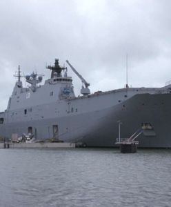 Koronawirus na pokładzie HMAS Adelaide. Australijska fregata płynęła do Tonga z pomocą