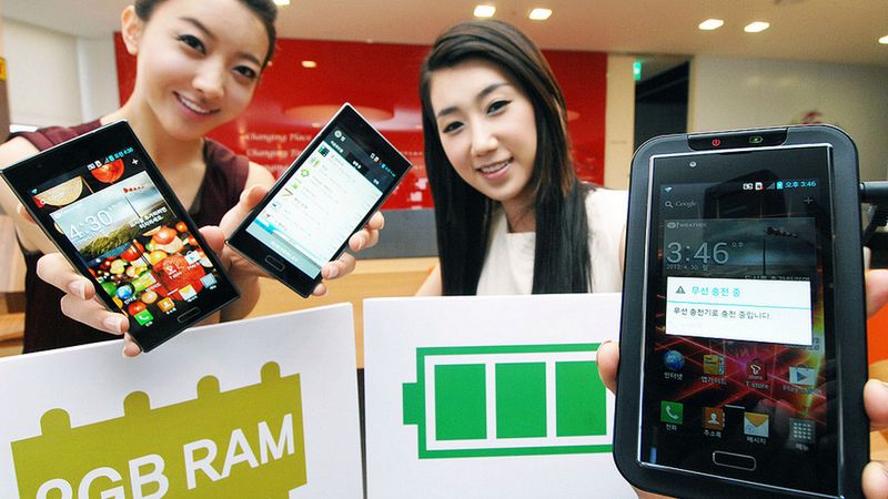 LG Eclipse LS970 z wymienną baterią oraz modułem NFC 1