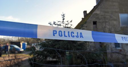Dwóch nastolatków spadło z dachu. Jeden nie żyje