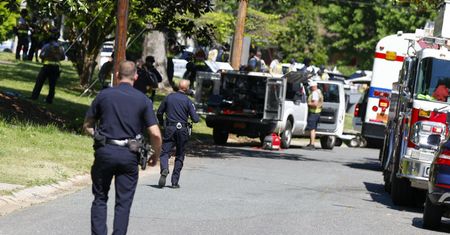 Tragedia w Charlotte-Mecklenburg. Trzech funkcjonariuszy zginęło podczas akcji
