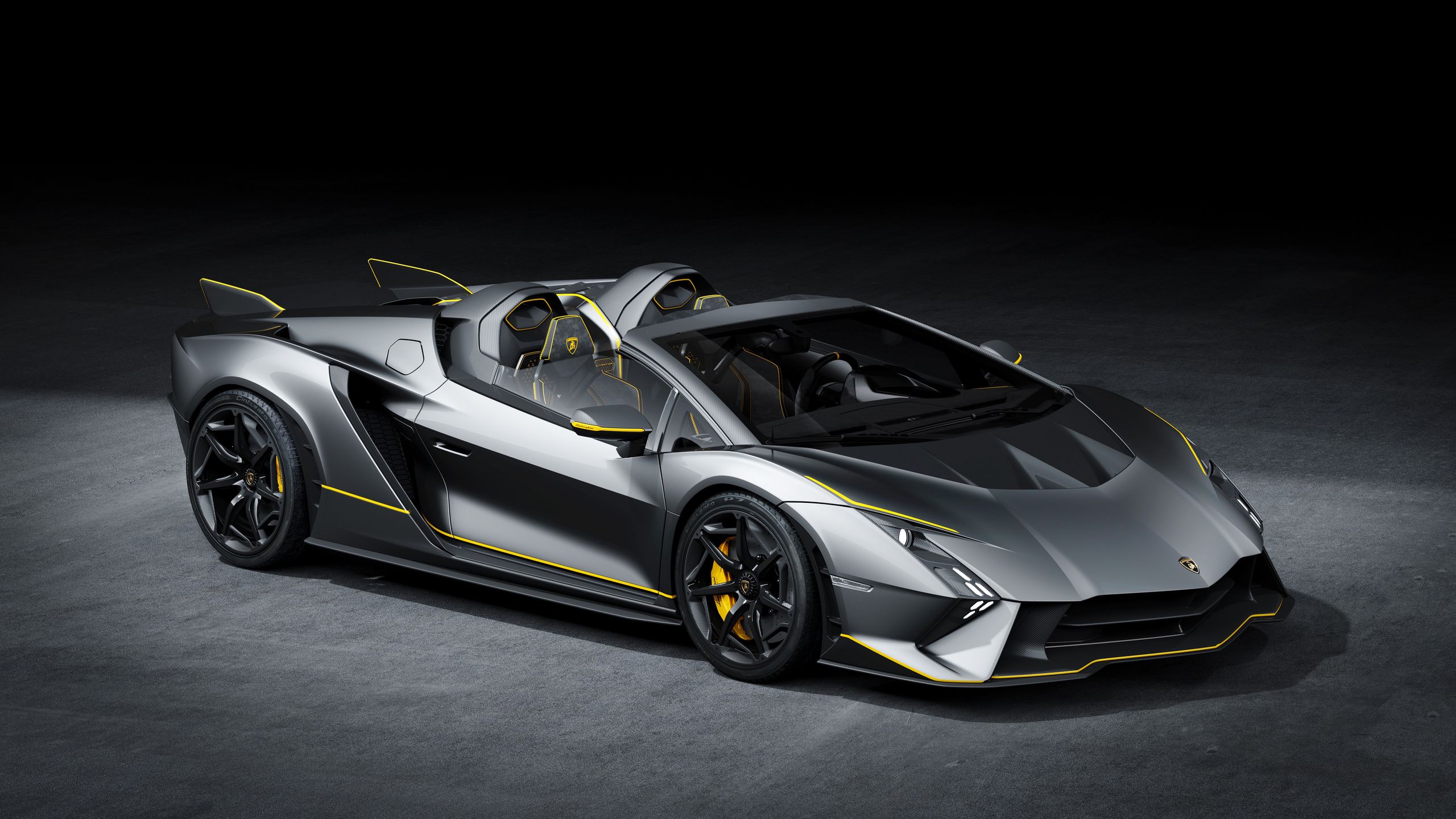 Lamborghini Autentica i Invencible