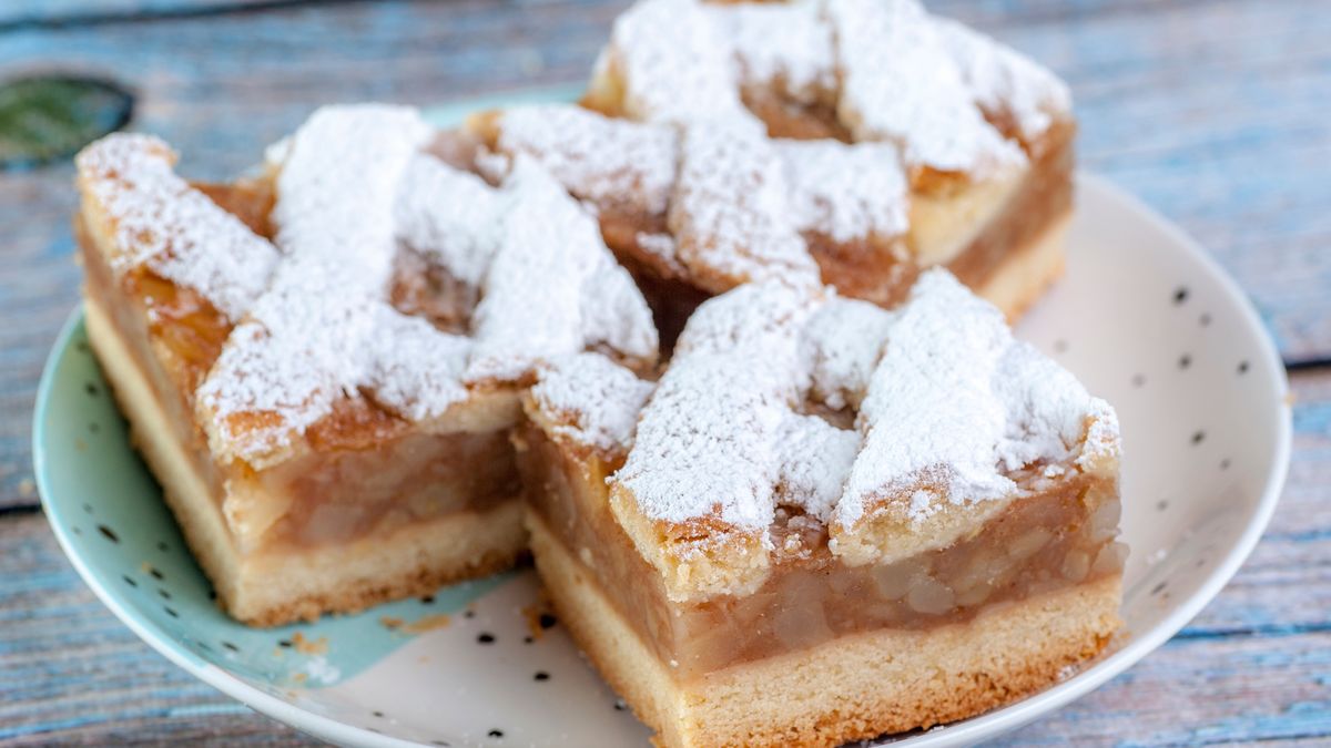 Nie ma weekendu bez szarlotki z kratką