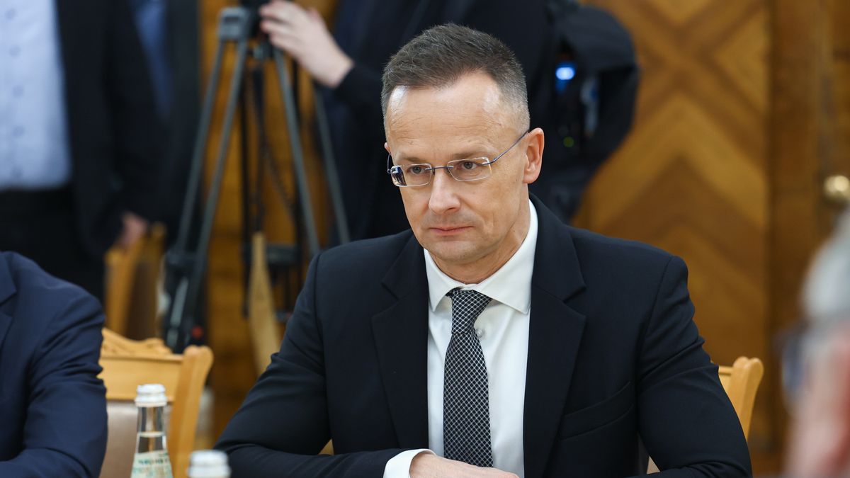 Szijjarto: Bruksela błądzi, zagrażając Europie