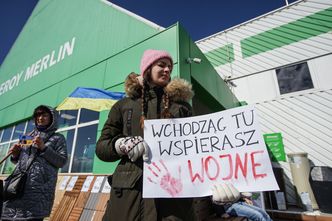 Sieci handlowe, które zostały w Rosji tracą. Jest jednak jeden wyjątek