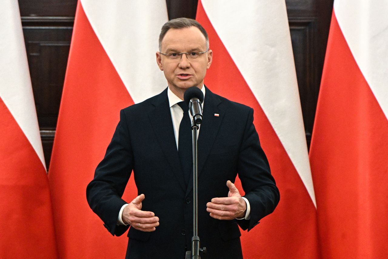 Andrzej Duda zwleka z decyzją ws. budżetu państwa