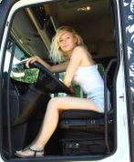 Polka za kierownicą ciężarówki. Jak wygląda życie trucking girl?