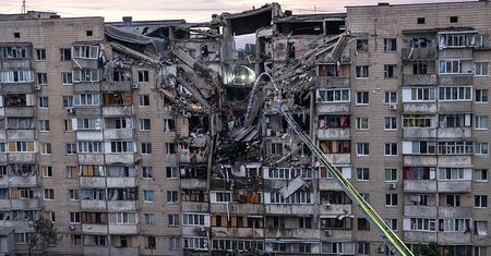 "Terror rakietowy". Rosja sięgnie po zapasy?