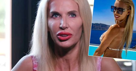 Aneta Glam pokazała "fałdki" w skąpym bikini. Fani ocenili jej zdjęcia z wakacji