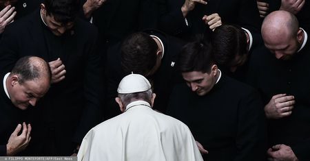 Współpracował z papieżami. Usłyszał poważne zarzuty