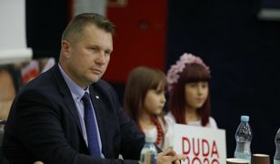 Smoleńsk. Przemysław Czarnek: będzie w podręcznikach