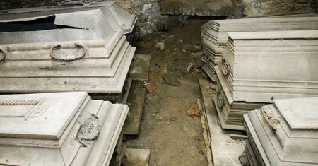To on wymyślił matury. Grób twórcy egzaminu dojrzałości jest w Polsce
