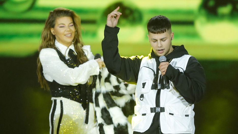 scena z: Edyta Górniak, Allan Krupa, SK:, , fot. Podlewski/AKPA
sylwester, TVP, Edyta Górniak, Allan Krupa