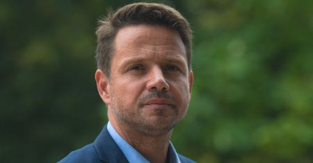Wybory 2020. Rafał Trzaskowski ma bardzo niewiele czasu. Już zbiera podpisy