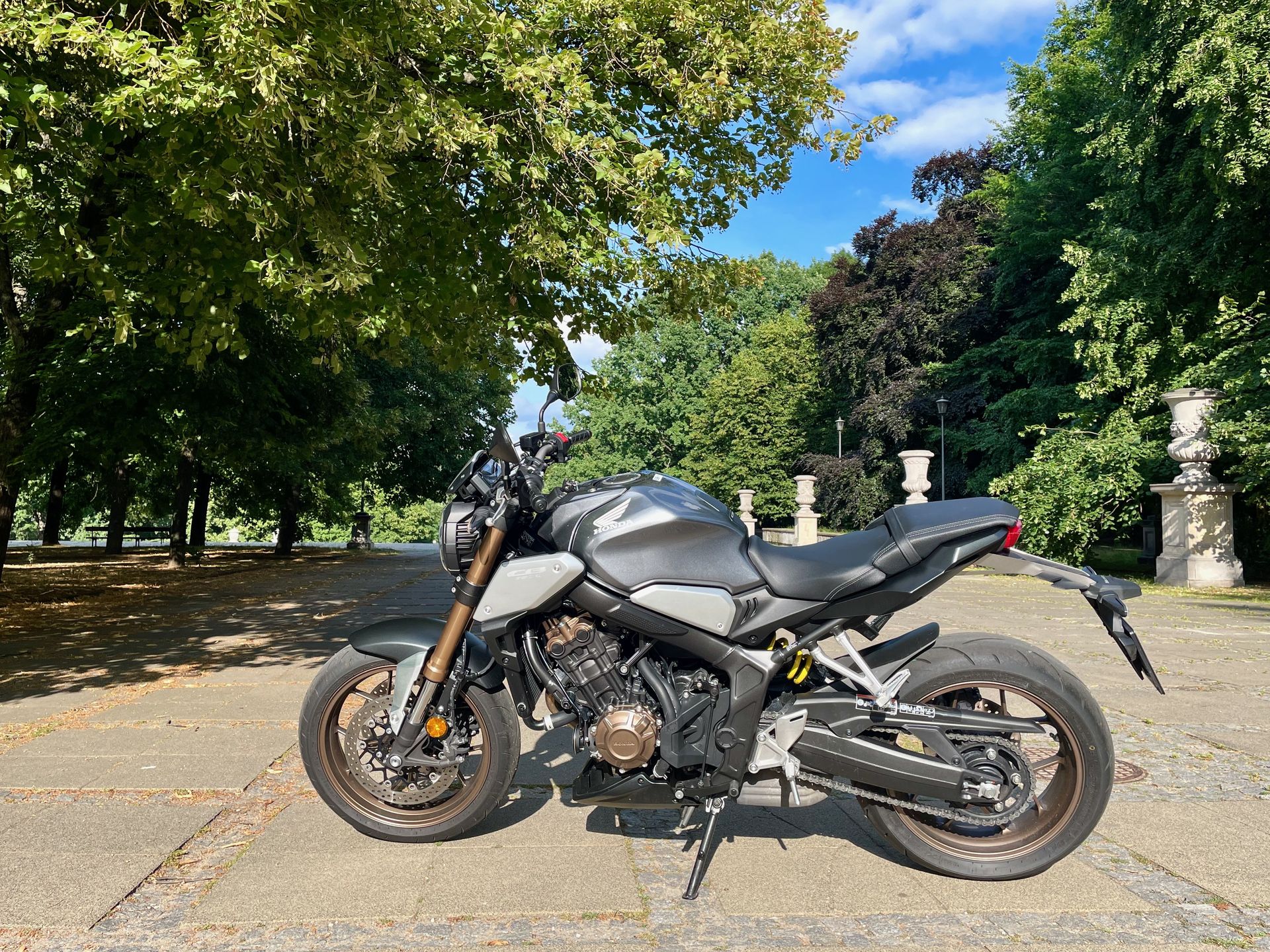 Honda CB650R