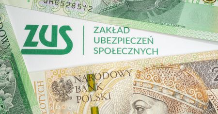 Składki ZUS i NFZ w 2027 r. Ponad 40 tys. zł za pracującego