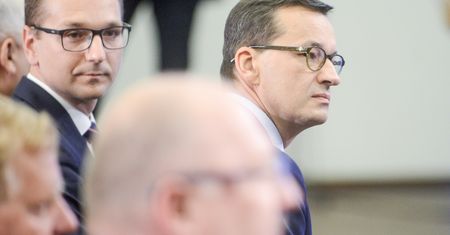 Media nieoficjalnie: Komisja Europejska wstrzymuje miliardy dla Polski w ramach KPO. Minister z PiS odpowiada