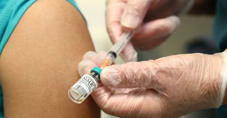 Koronawirus. Naukowcy ujawniają prawdę o nowej szczepionce na COVID-19